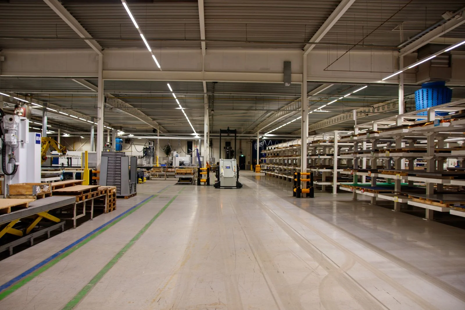 Industria y naves